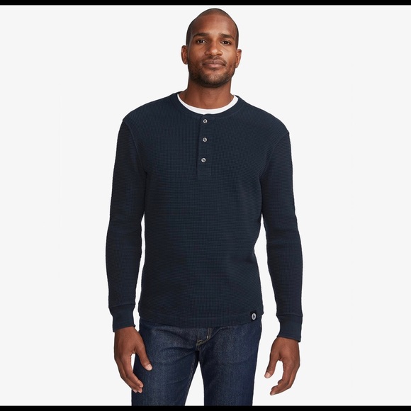 COPY - American Giant Waffle Henley - Picture 4 of 6